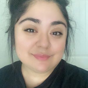 Meet your Posher, Lesley